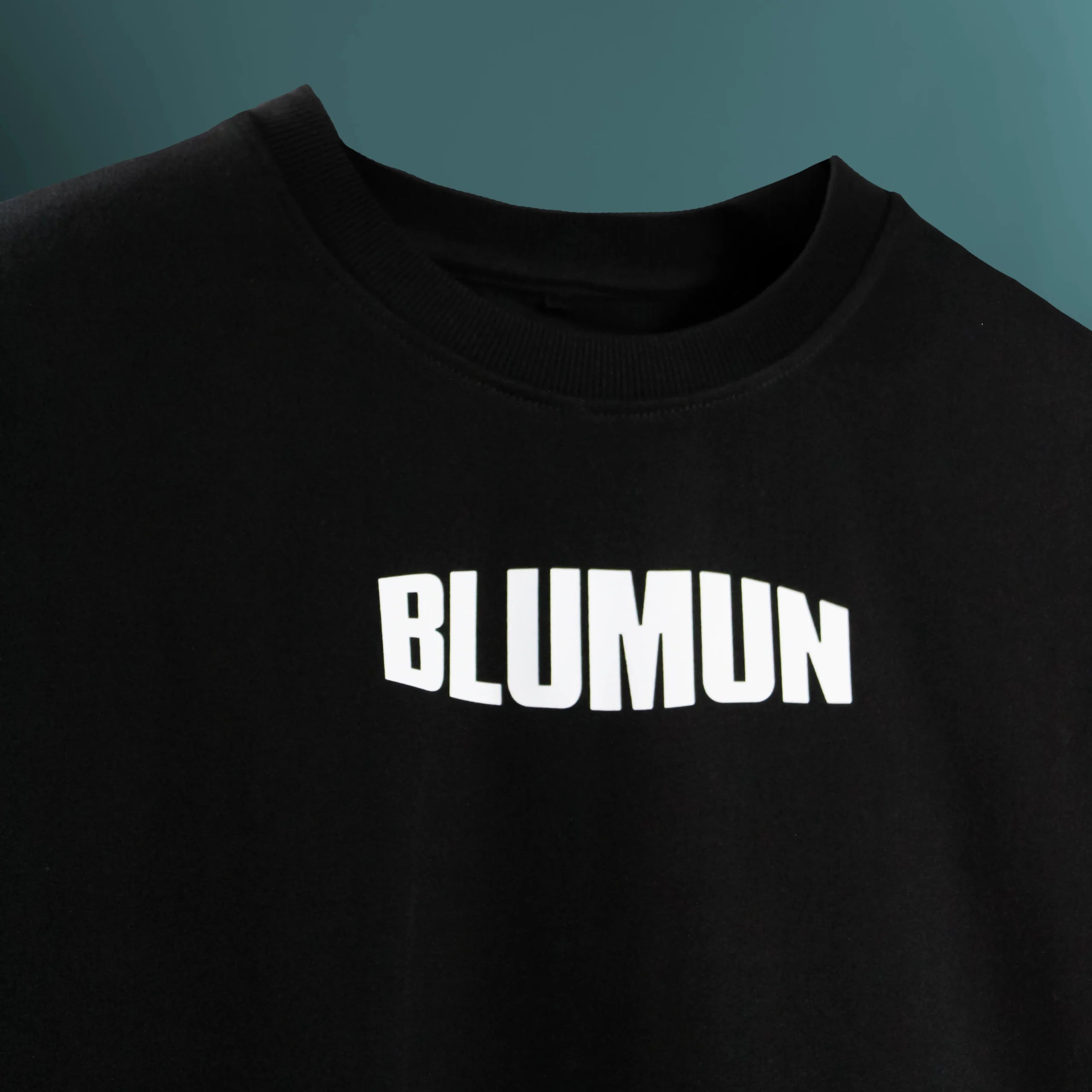 DARE TO RISE OVERSIZED T-SHIRT