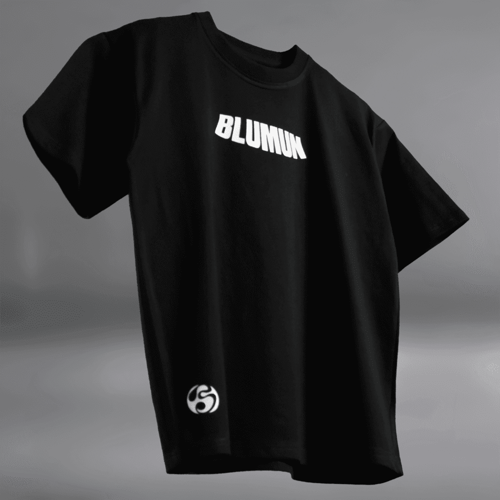 Do The Impossible " Crocodile " Black Blumun oversized (loose fit) drop shoulder t-shirt.